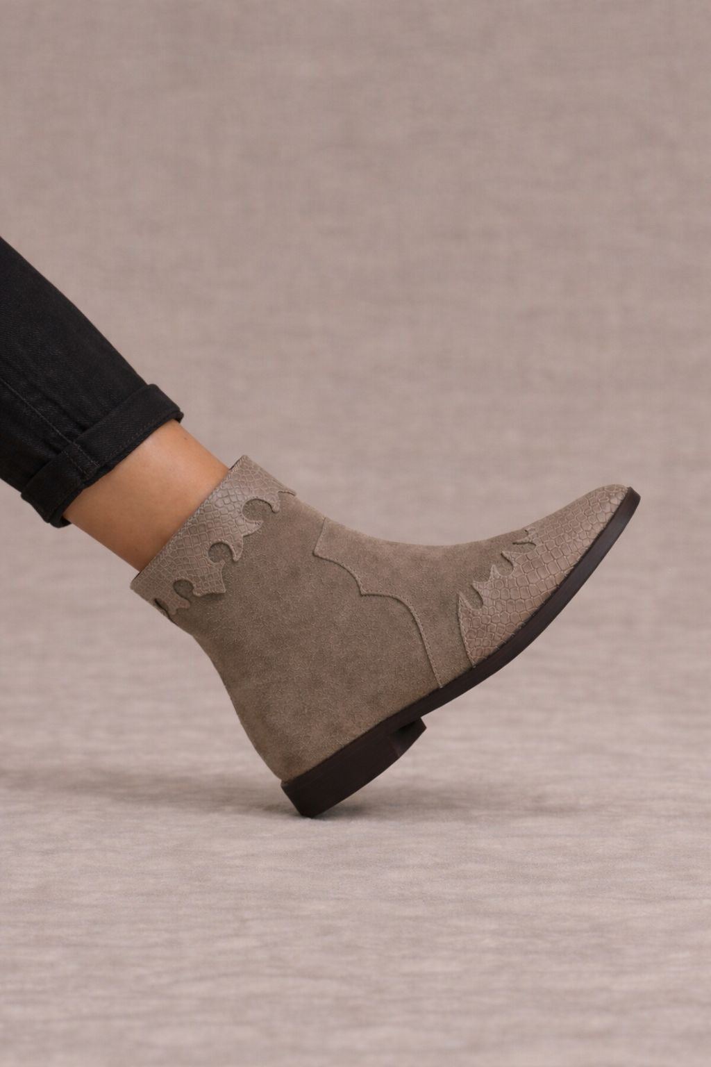 BOTIN TEXAS TAUPE